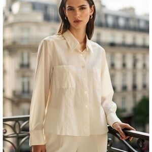 CHANEL Elegant off White Button-Down Shirt